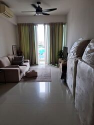Vacanza @ East (D14), Condominium #591421021